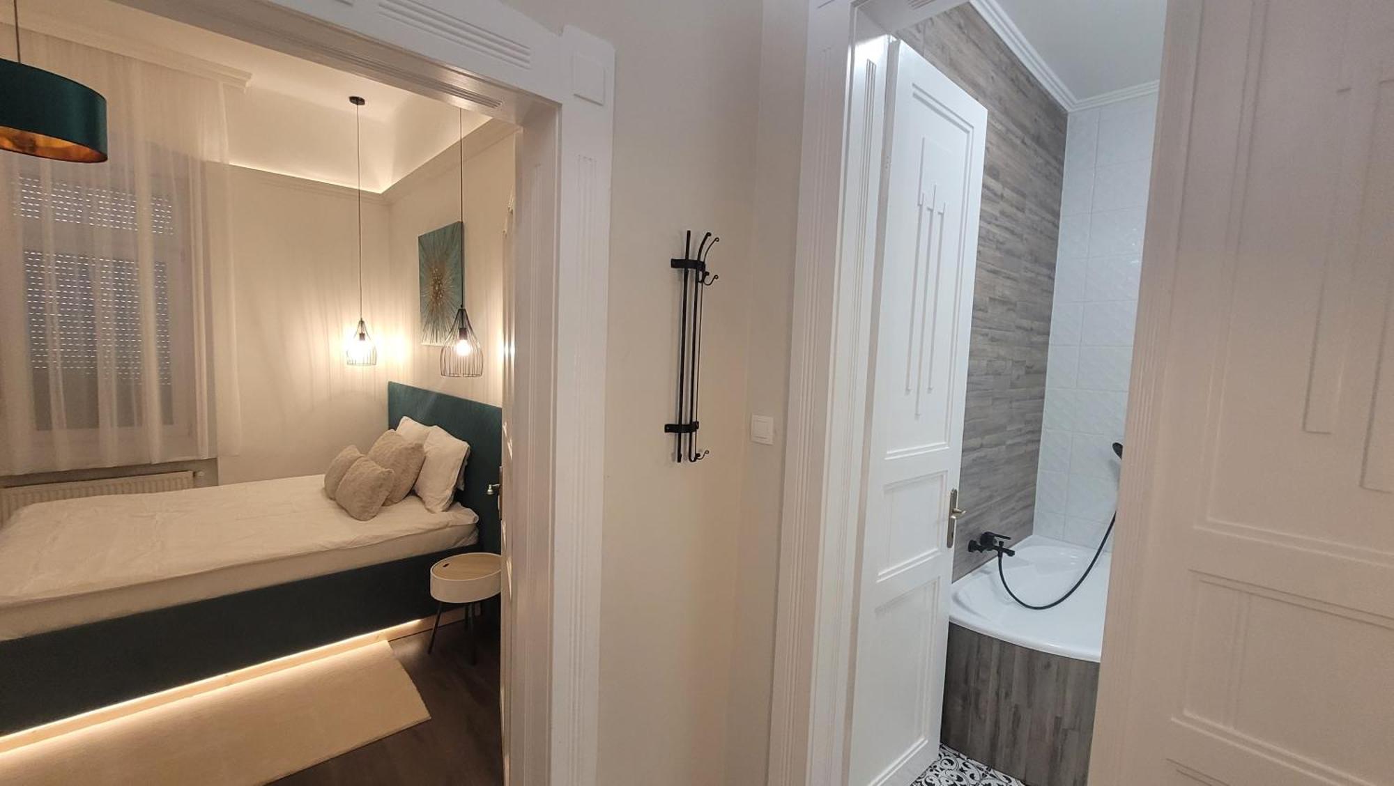 Glamour Apartman Gyula Exterior photo